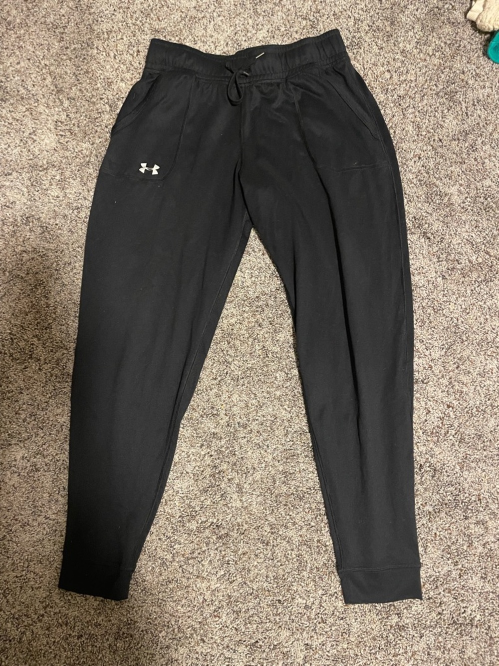Under Armour woman’s Black Athletic Joggers with Logo